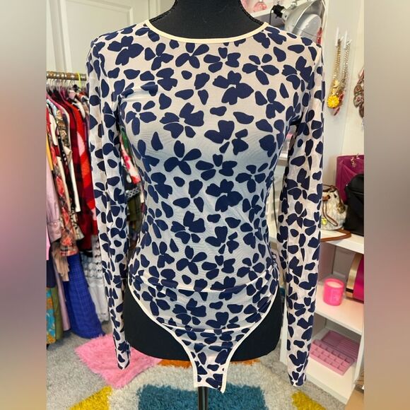 ♥️ Victoria's Secret Floral Velvet Bodysuit Nude Navy Blue Sheer Size Small - Picture 3 of 6
